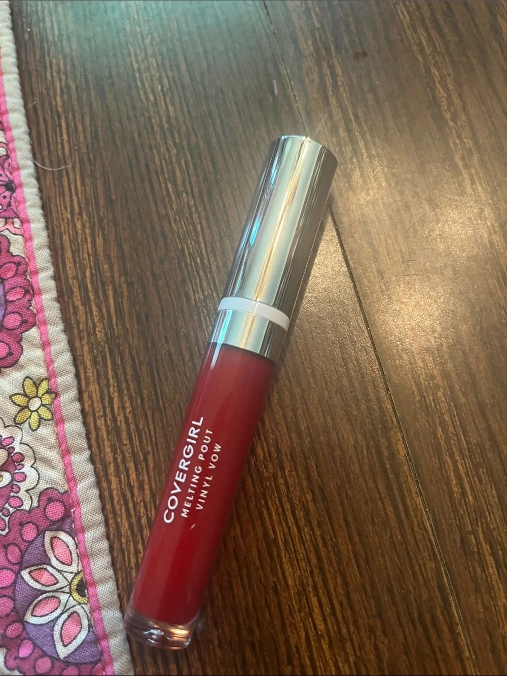 COVERGIRL Melting Pout Liquid Lipstick in Rose Red
